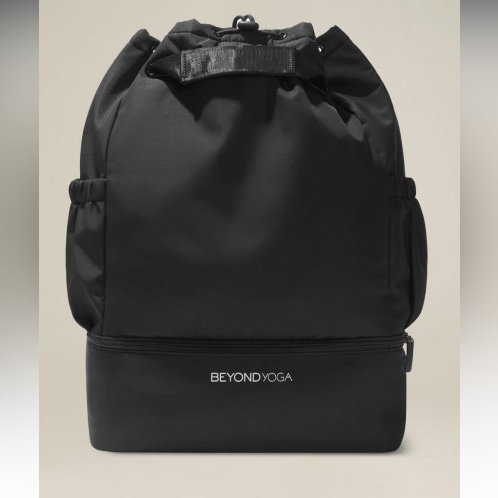 Nwt Beyond Yoga Black Convertible Gym Bag